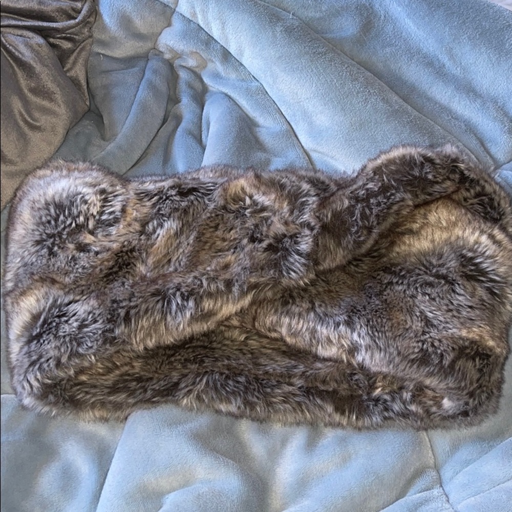 Faux Fur Infinity Scarf by H&M